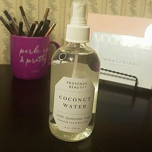 Provence Beauty Coconut Water